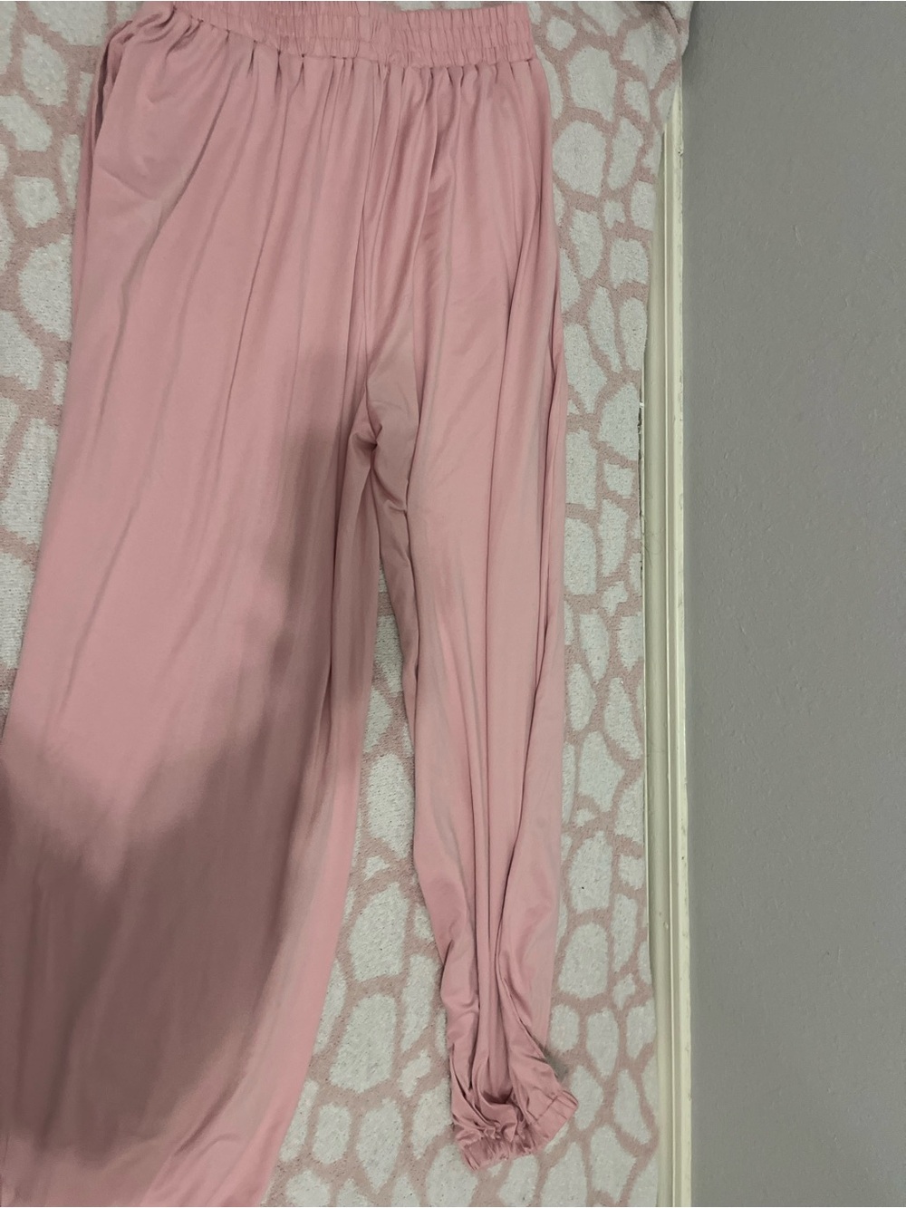 Relaxed Straight-Leg Pants in Dusty Rose